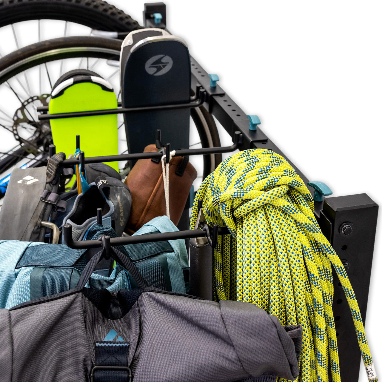 Freestanding G-Adventure | Holds 300 lbs