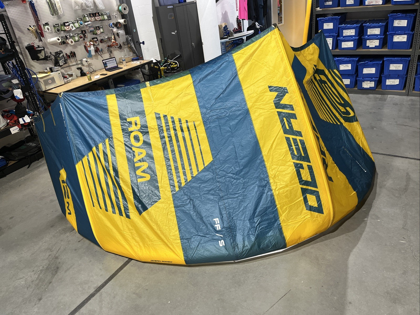Ocean Rodeo Roam 12m Aluula Kite  ONLY FLOWN 1 TIME