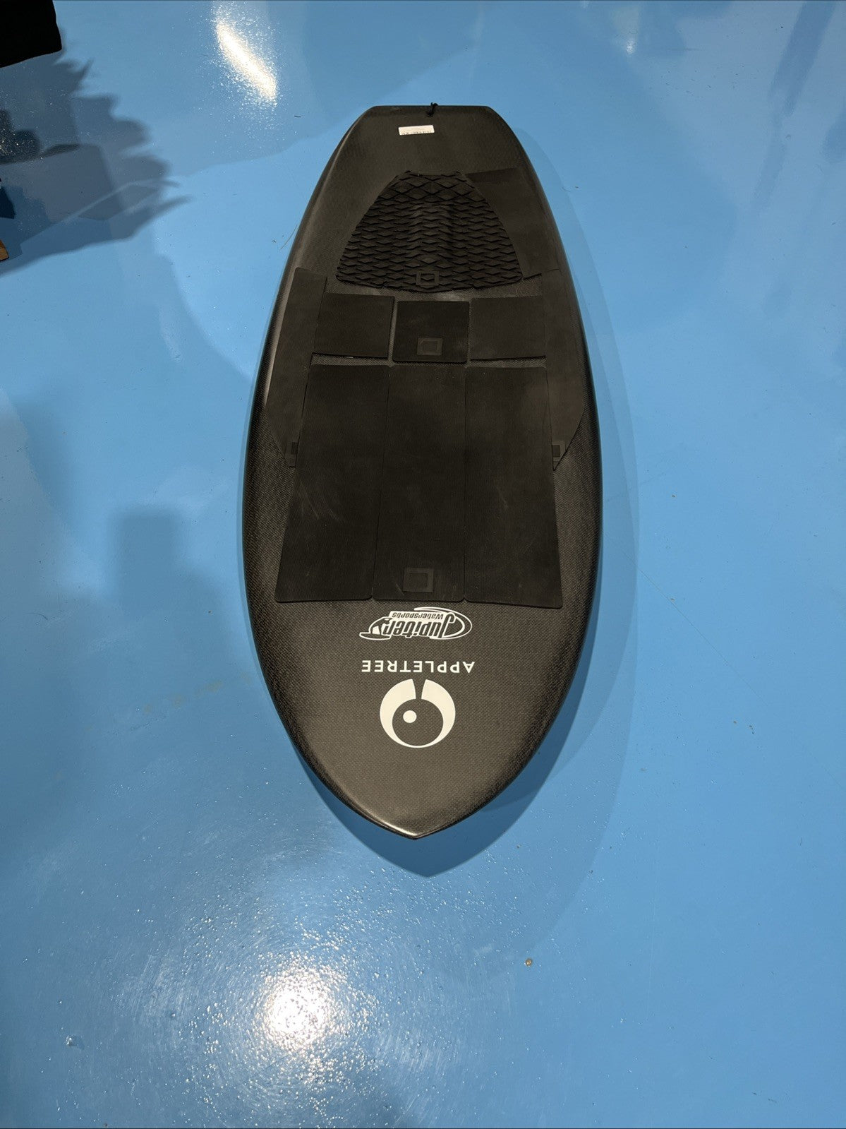 Apple tree 4’10”  Pro Foilboard V2 41.5L