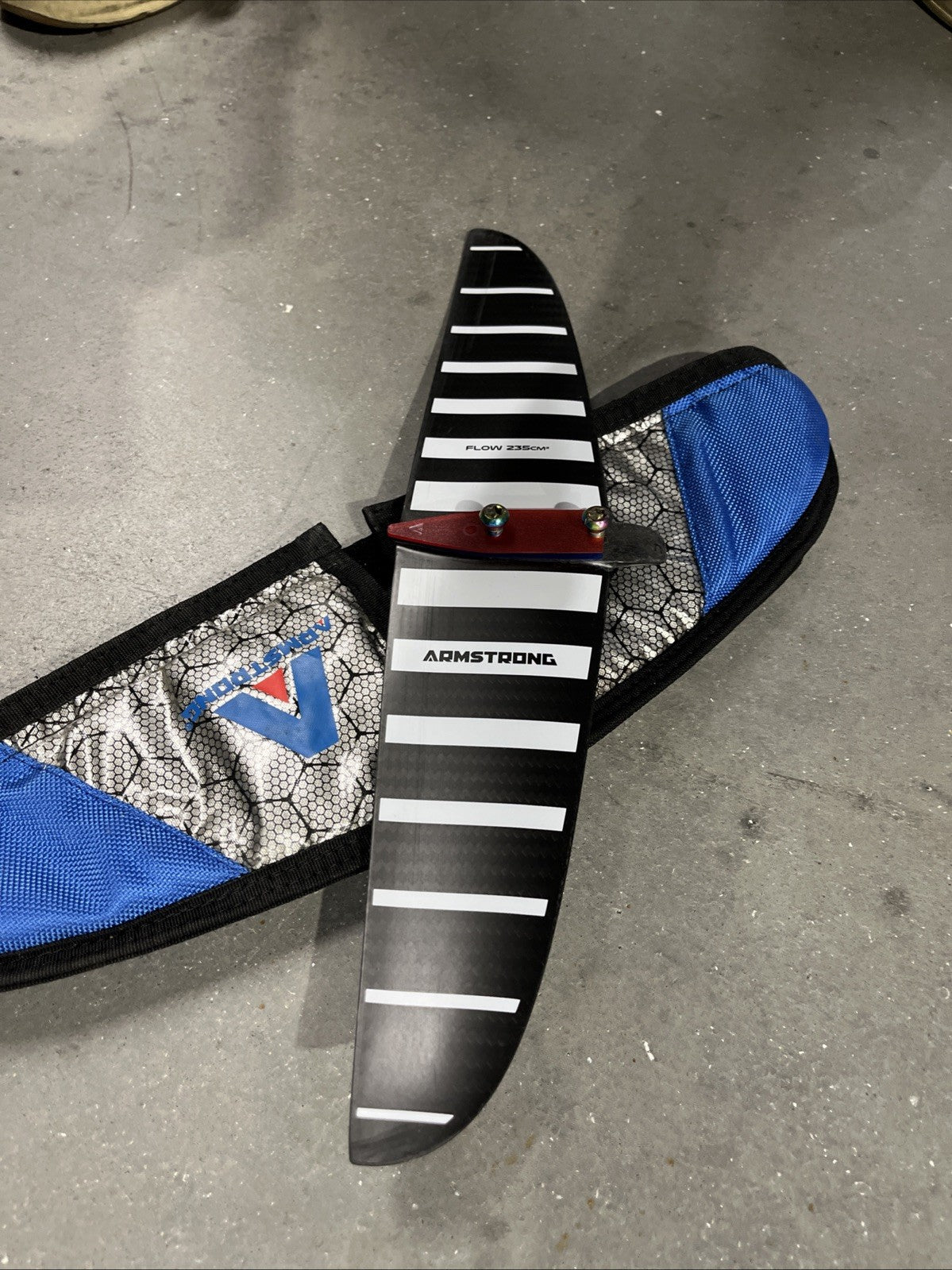 Armstrong Flow 235cm Rear Stabilizer