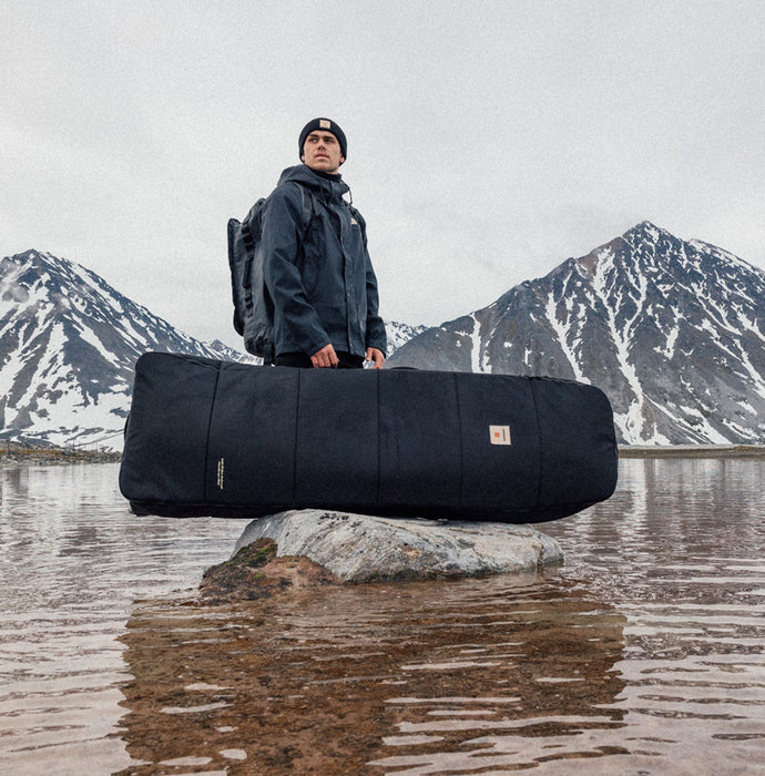 Manera 747 Wheels Bag