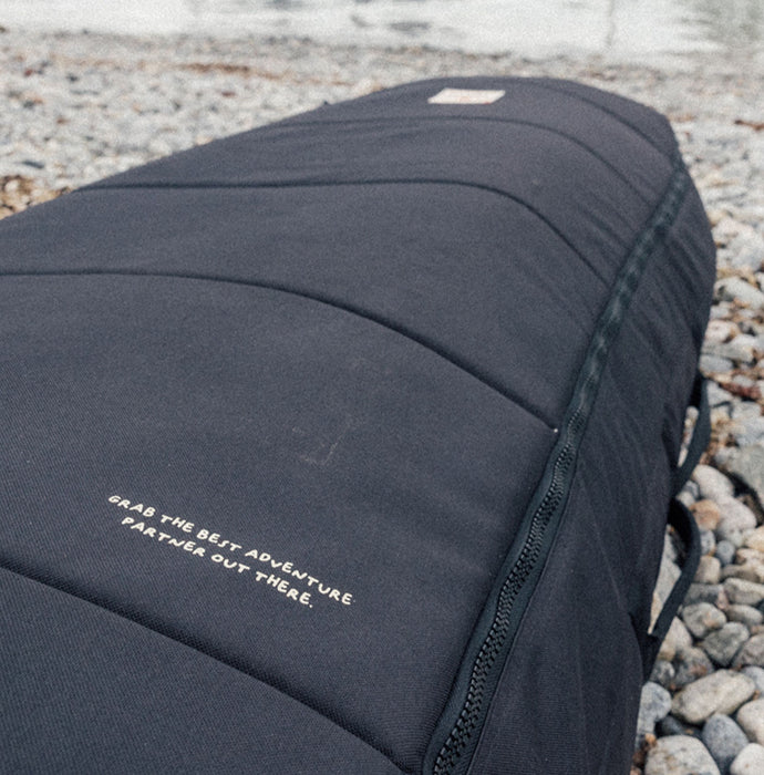 Manera 747 Wheels Bag