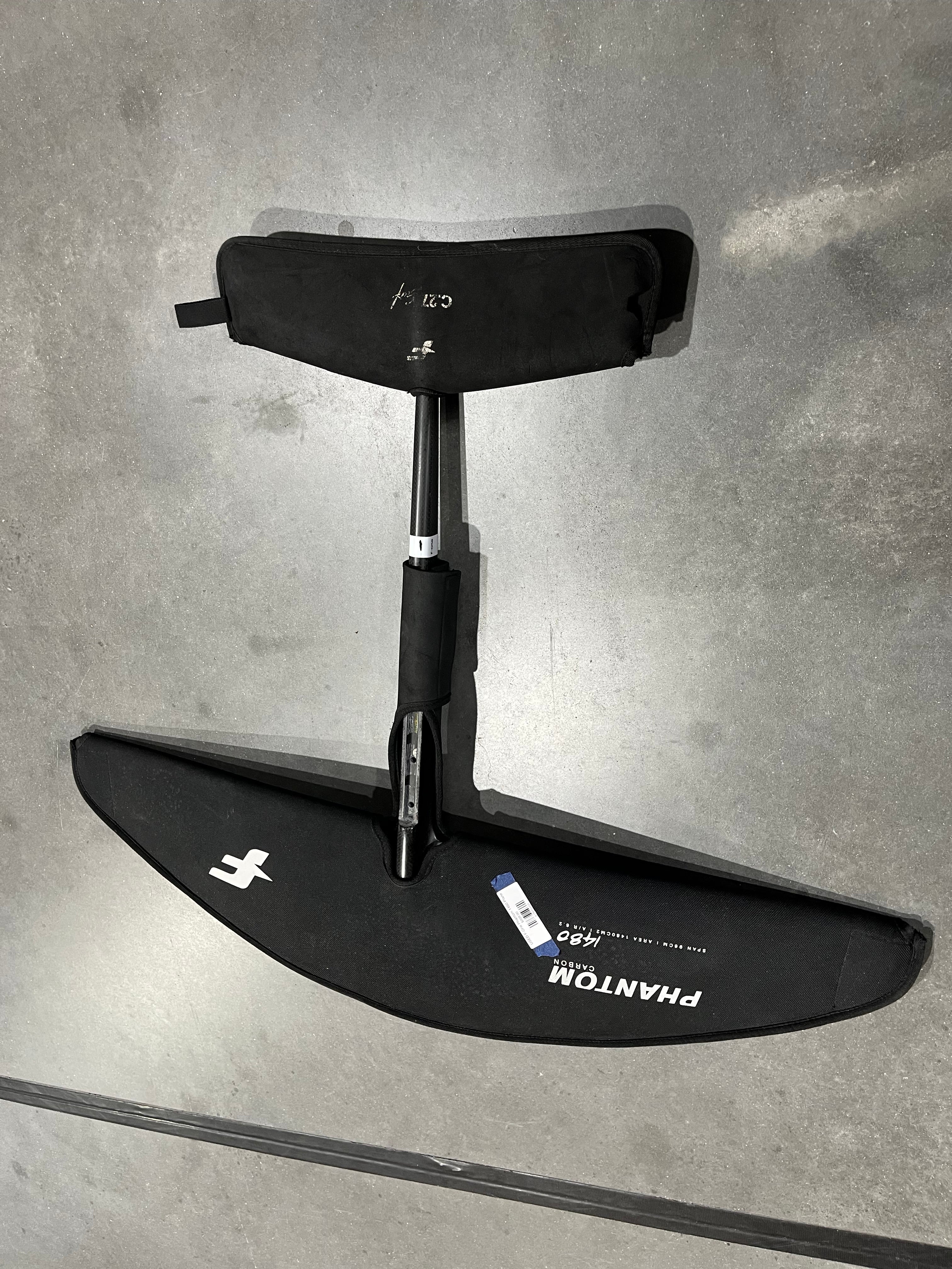 USED F-One Phantom 1480 Plane