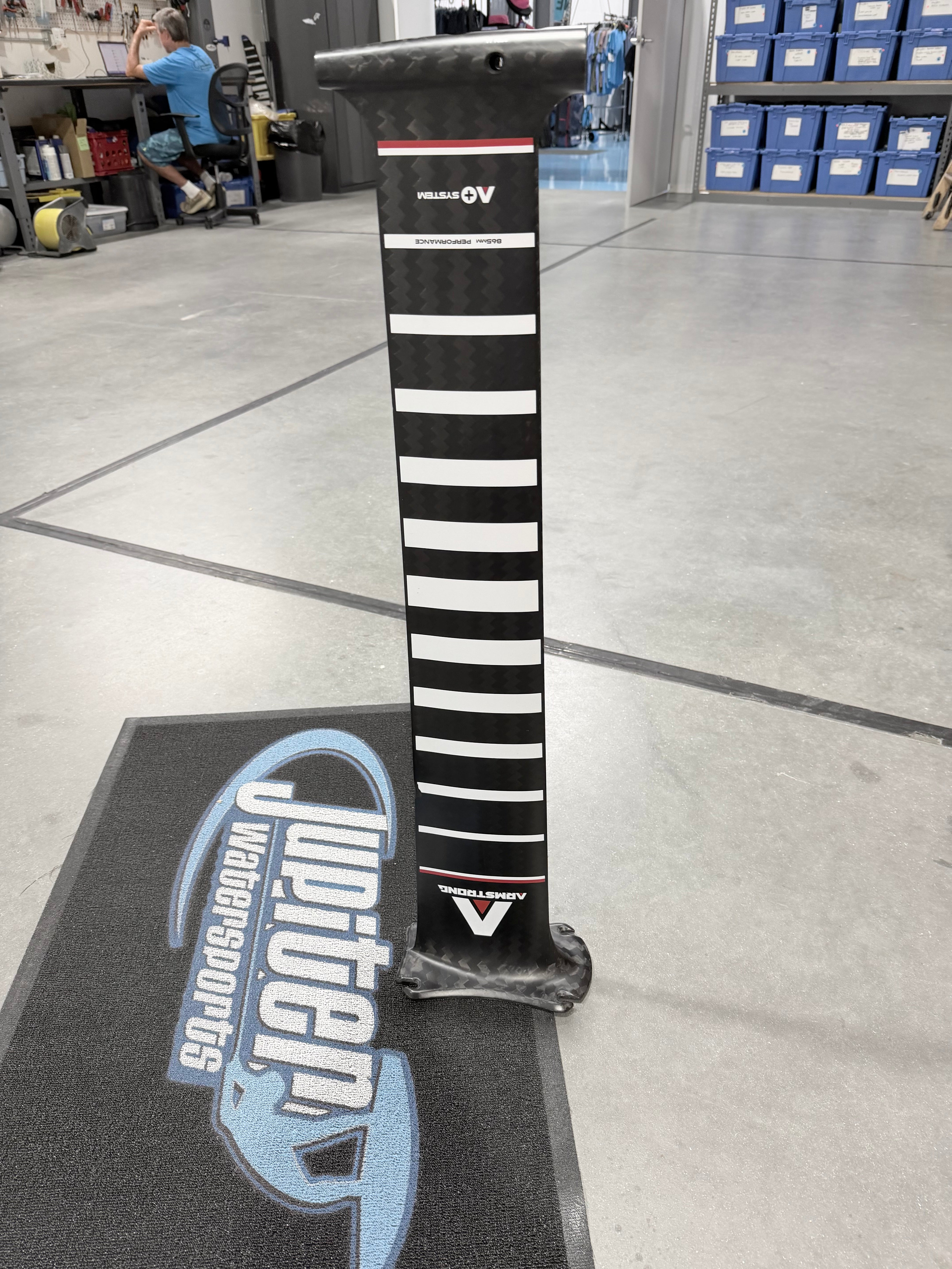 USED Armstrong A+ Performance Mast