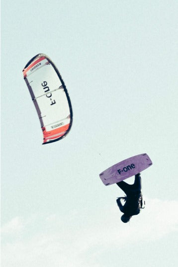 F-one Spark Carbon 2026 Kiteboard